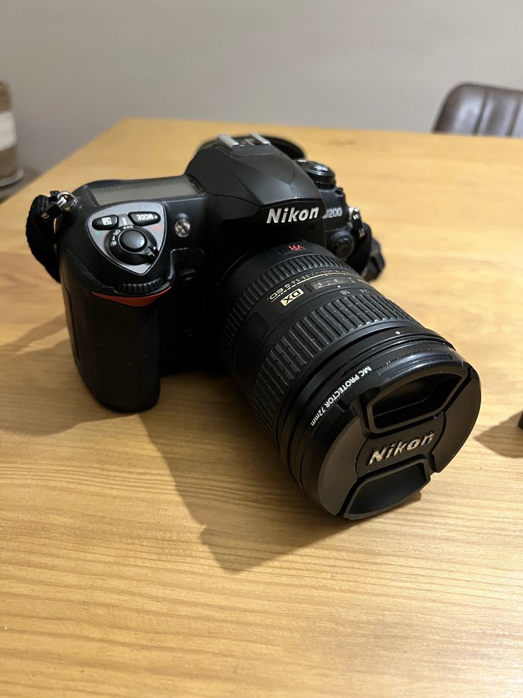 Nikon D200 em excelente estado
