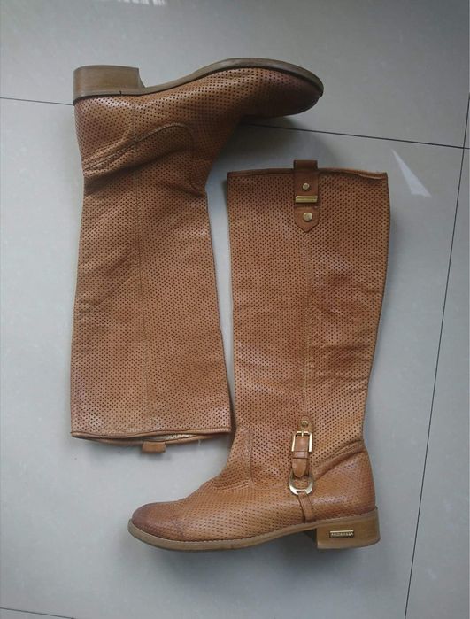 Karmelowe kozaczki ażurowe Prima Moda