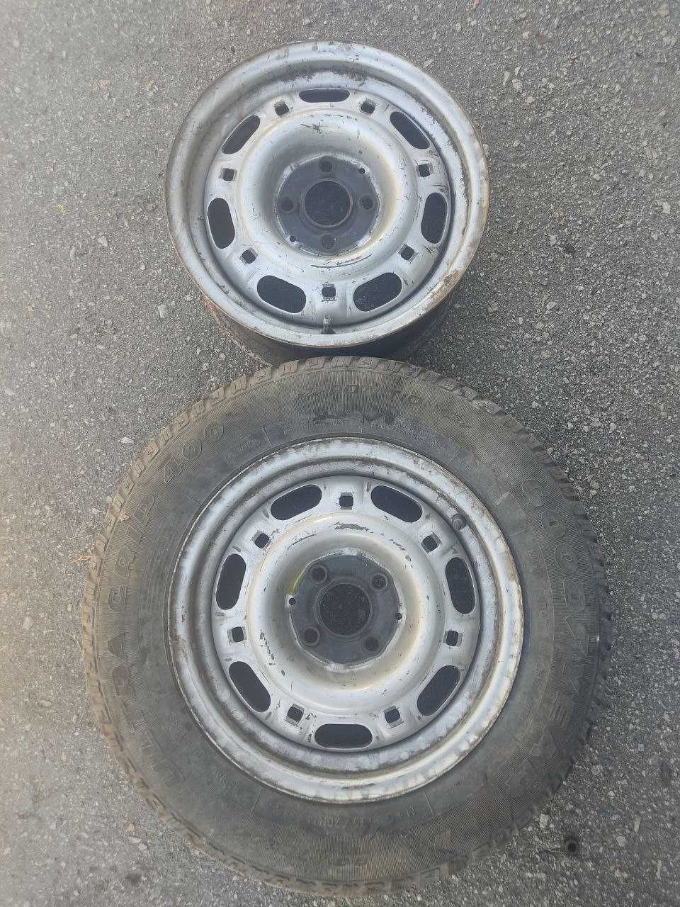 Диски Фольксваген 6J х 14 дюймов с резиной Goodyear 185х70 R14 зима