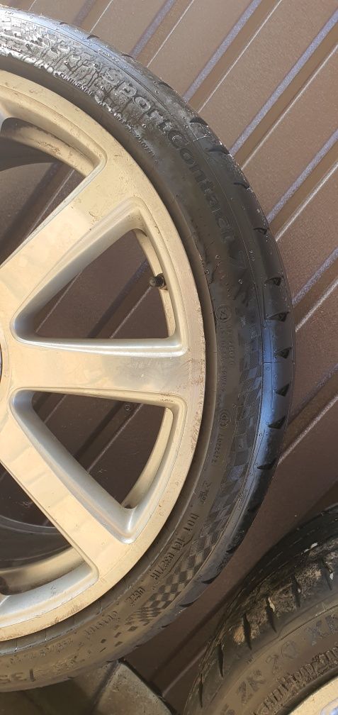 Колеса 255/35 R20 Conrtinental на оригінальних дисках Audi Q7, allroad