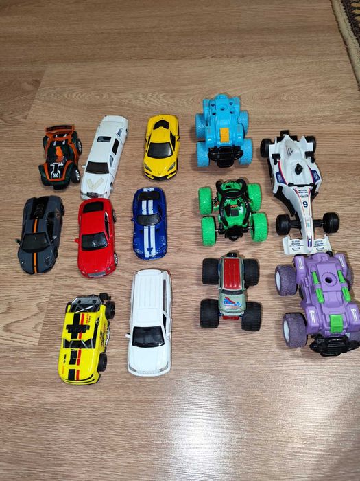 Машинки для хлопчика