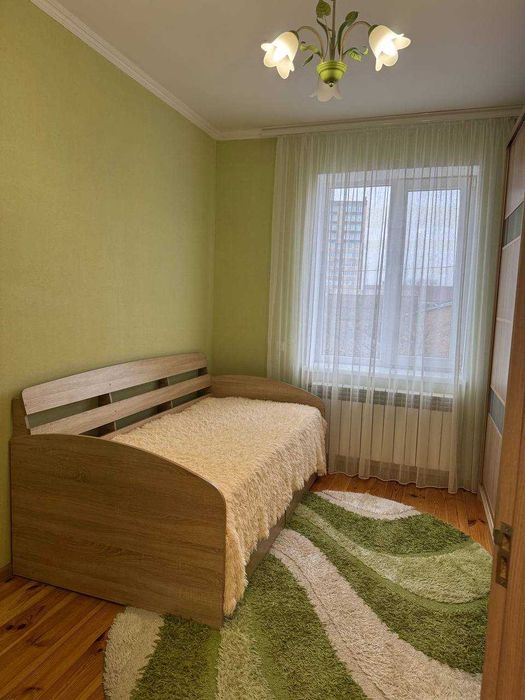 Без комісії! Будинок у центрі з технікою, меблями та гаражем 
ID:37371