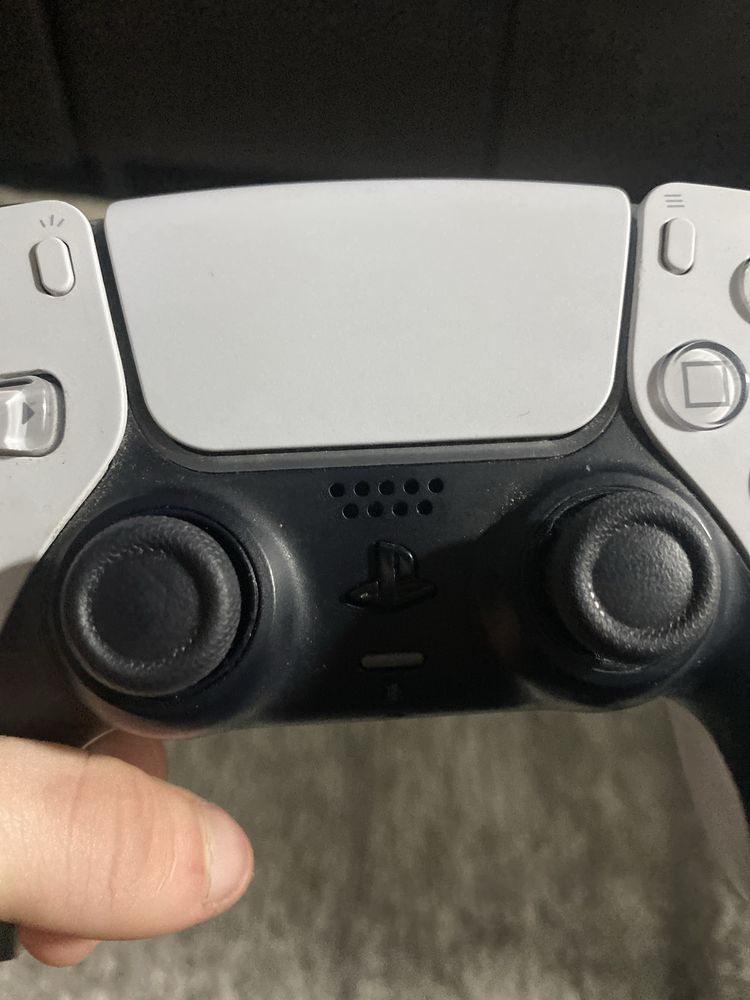 Comando da PS5 em excelente estado praticamente novo