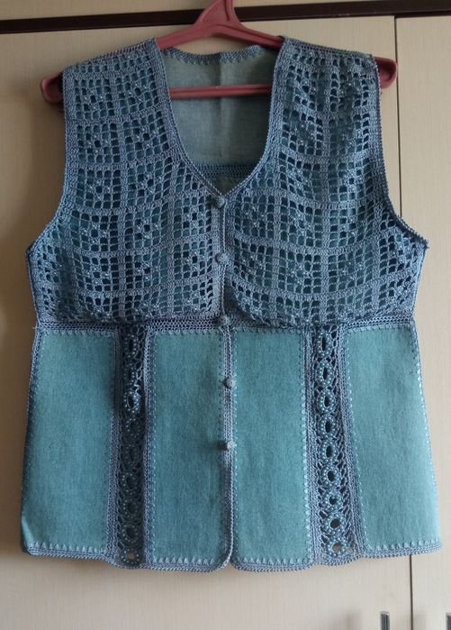 Жилет женский джинсовый. handmade