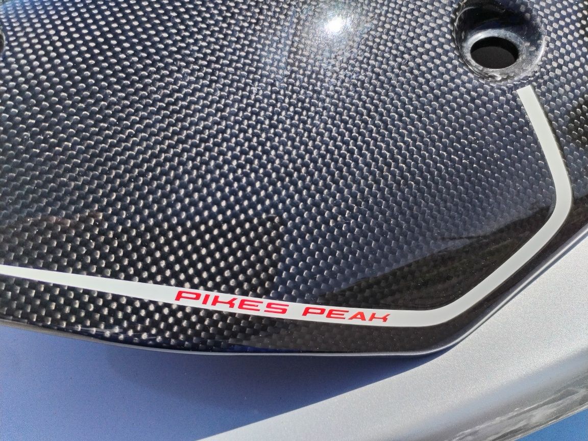 Ducati Windscreen, carbon - MTS Pikes Peak