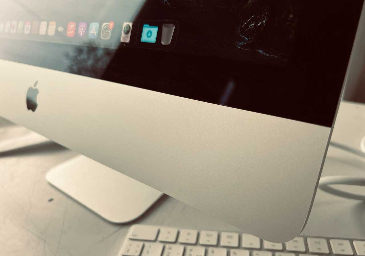 Apple iMac 21.5 4k 2019 Radeon 560X -4Гб/ i5 Шість ядер/ Windows