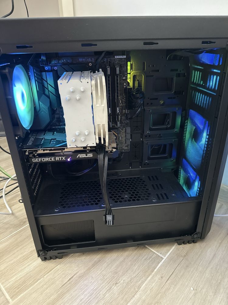 Komputer stacjonarny – i7-8700 / RTX 3060 / 32 GB RAM / SSD 1 TB