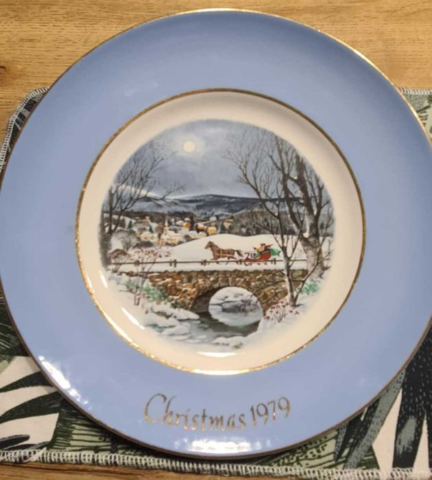 Talerz świąteczny Avon Vintage 1979 Enoch Wedgwood, Anglia