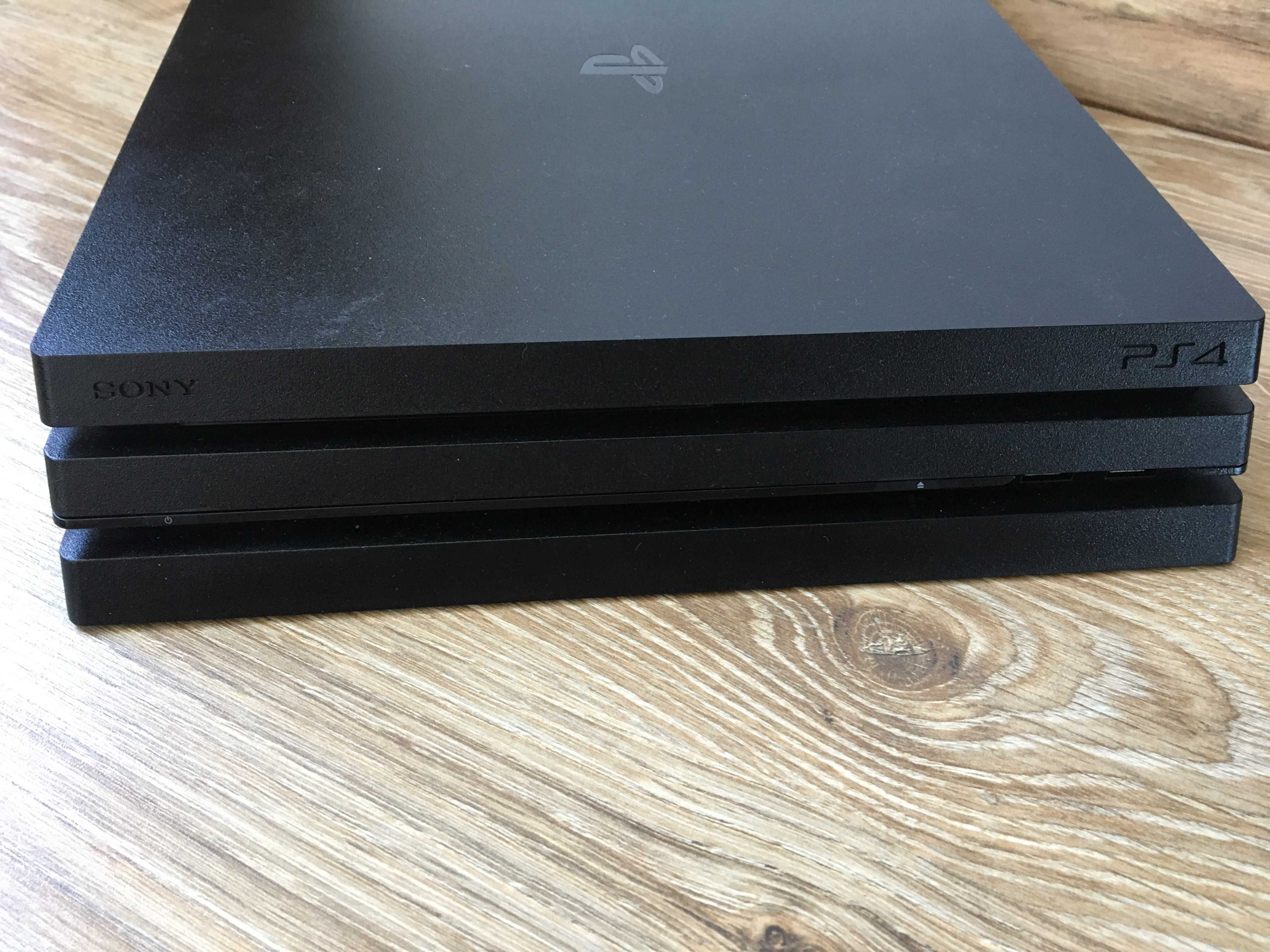 PS4 Pro по запчастинах