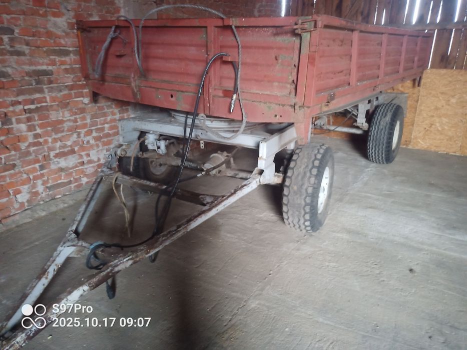 Przyczepa d 47 wywrotka