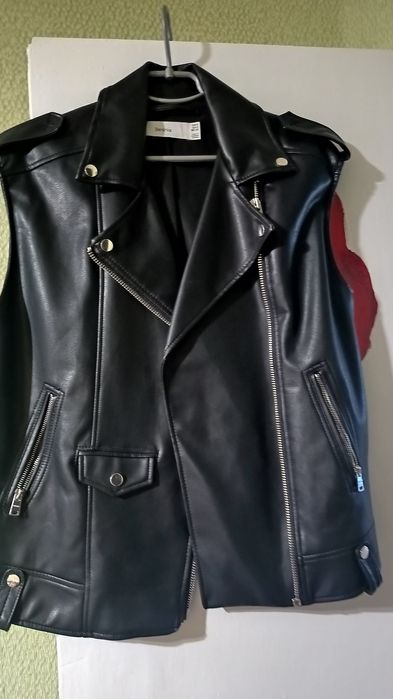 Продаю жилетку косуху