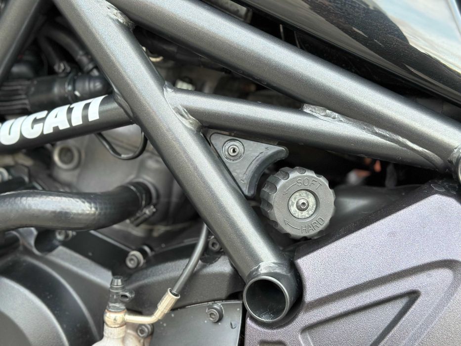 Ducati Diavel 1200 / 1260 Dark Performanse