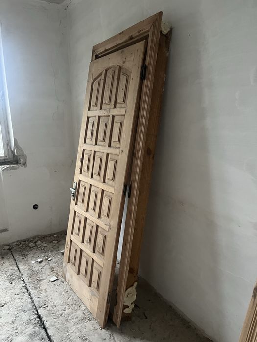 Продам  міжкімнатні двері
