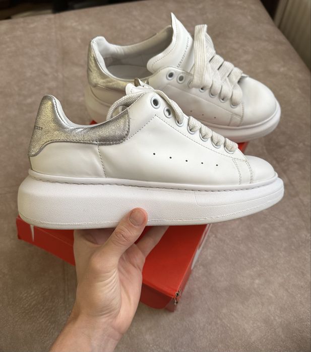 Alexander mcqueen кросівки
