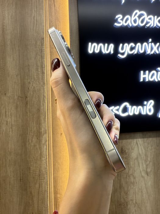 Used IPHONE 16Pro Max 1Tb Natural Titanium Neverlock Костюшка,5 igrand