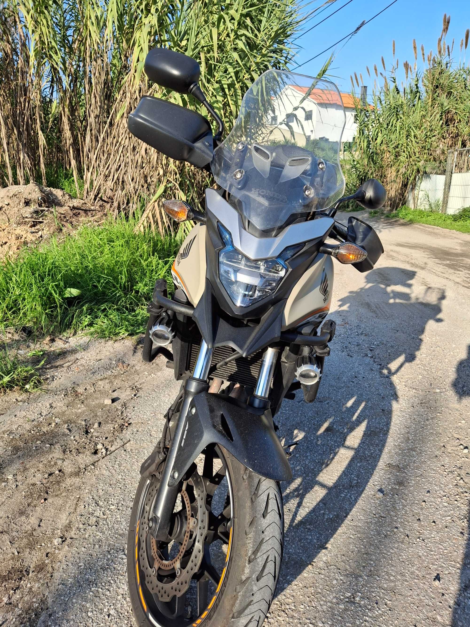 Honda CB500X 2016 – c/ muitos extras | 48.000 km