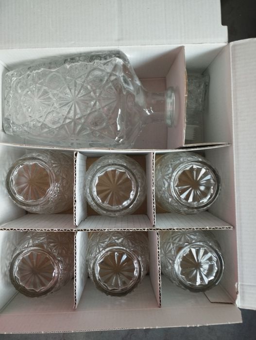 Komplet karafka i szklanki do whiskey. Włoski zestaw. Nowe.
