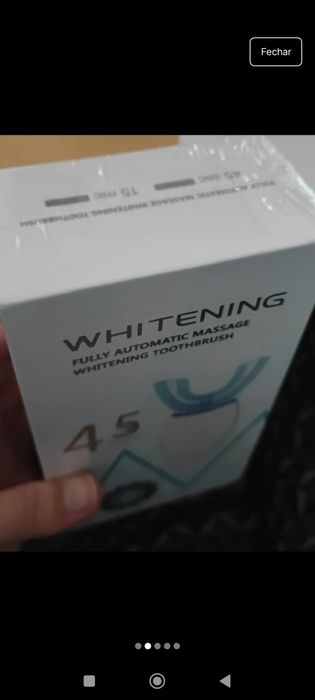 Escova de dentes V shape. Lacrada