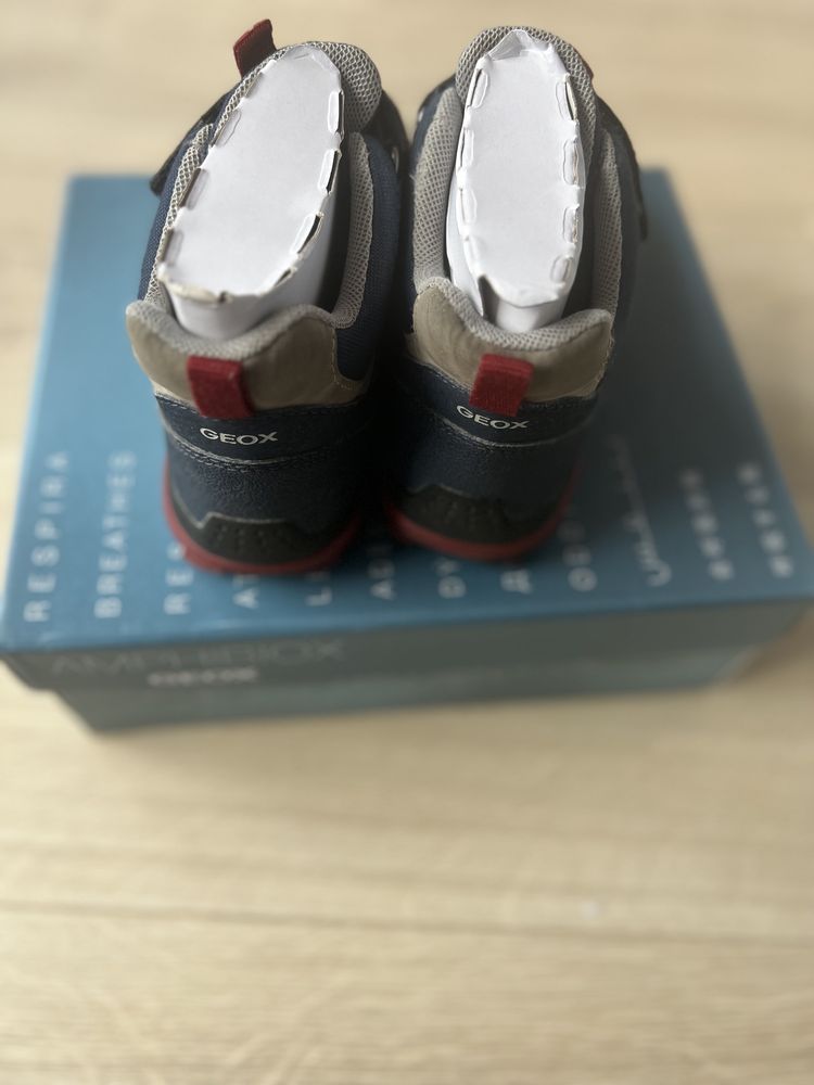 Zimowe botki GEOX rozm 33