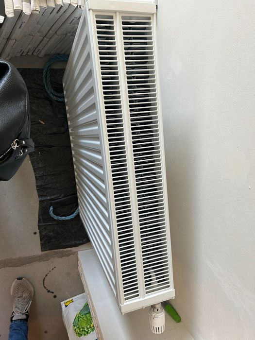 Grzejnik nowy, biały