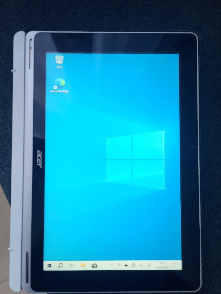 Acer aspire switch 10,windows 10, bateria w b.dobrym stanie