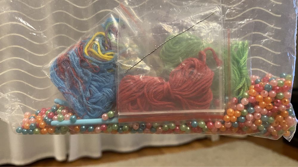 Fazer pulseiras - brinquedo