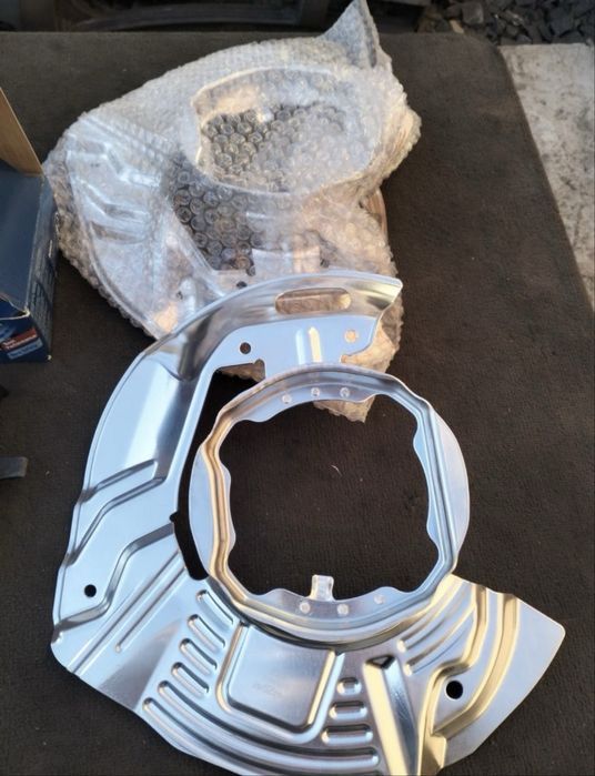 САЙЛЕНТБЛОКИ передніх важелів на BMW E39