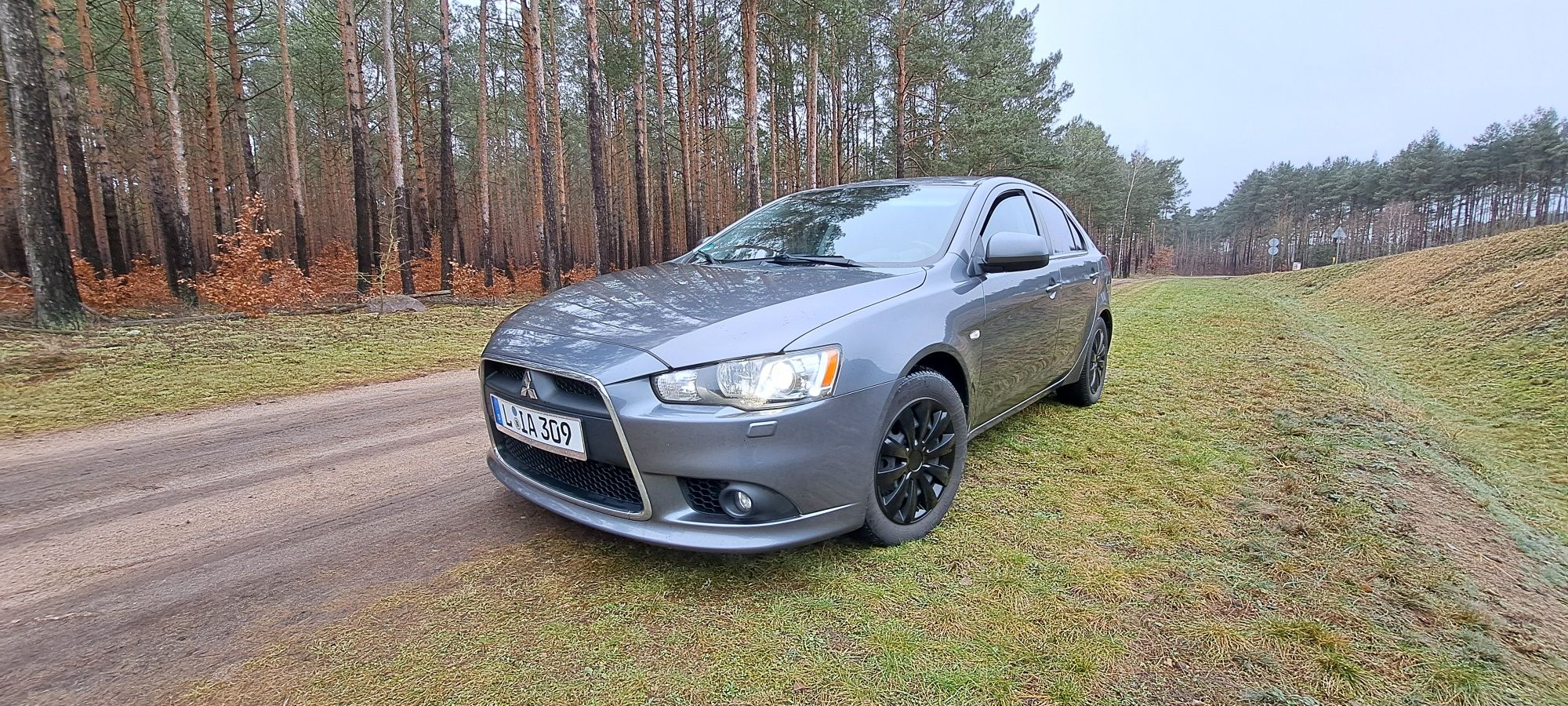 OKAZJA 17500 Lancer 1.6 2010r DOINWESTOWANY Xenon Led Parktronic Tempo