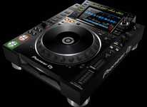 2x Pioneer CDJ-2000NXS2 + Flight Case