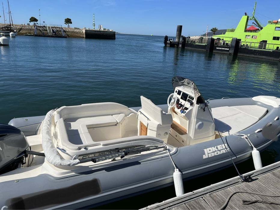 Semi rígido Joker Boat Clubman 24 + atrelado Satellite MX282