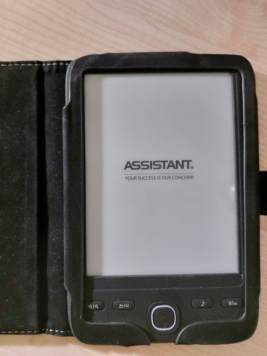 Електронна книга ASSISTANT AE-601