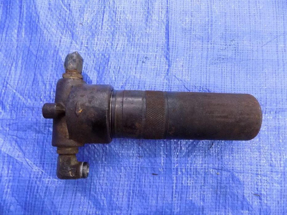 obudowa filtra hydrauliki claas arion 420