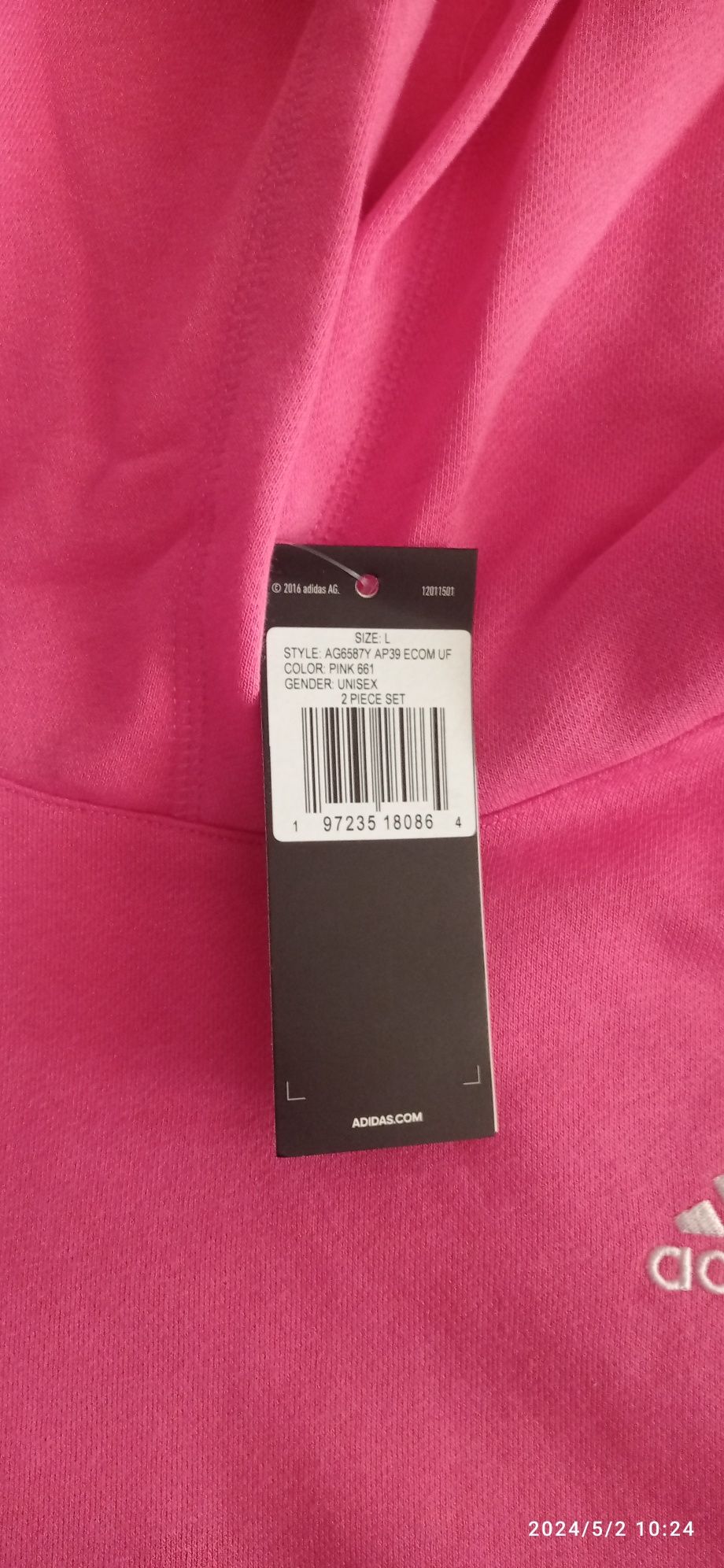 Продам жіночий костюм Adidas оригінал, привезений зі США. Розмір L