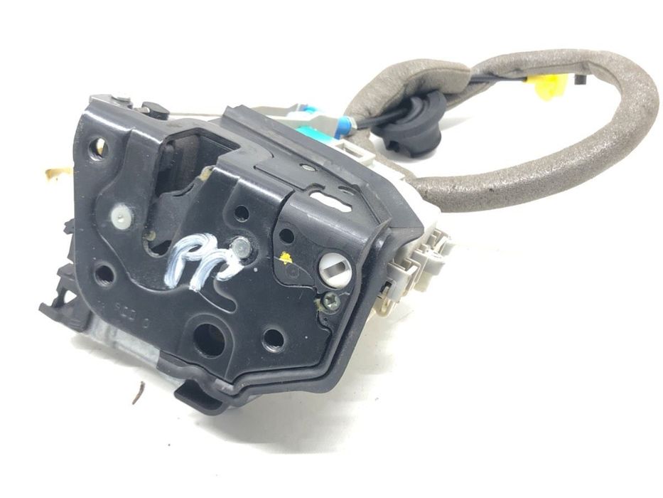 ZAMEK DRZWI PRAWY PRZÓD - 86.00 PLN - AUDI Q3 (8UB, 8UG) 2011 - 2018 2.0 TFSI quattro 147 kW [200