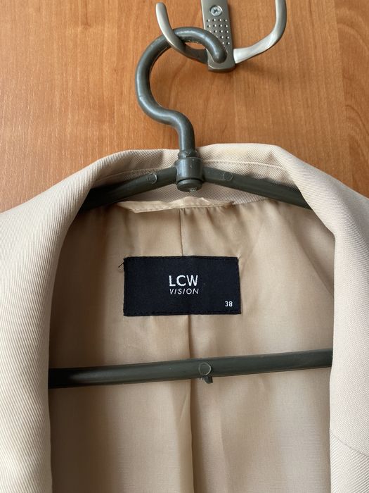 Бежевий піджак LCW