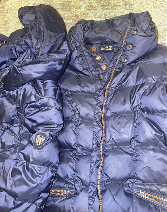 Жіноча куртки Emporio Armani EA7