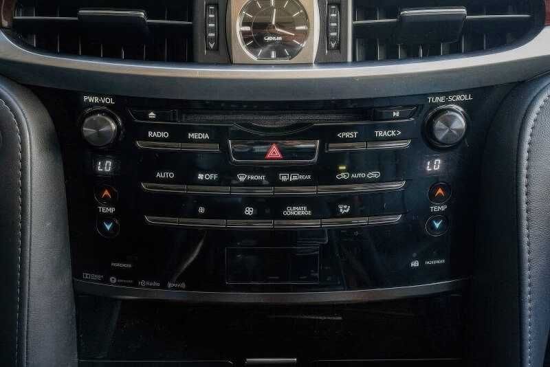 2019 Lexus LX 570