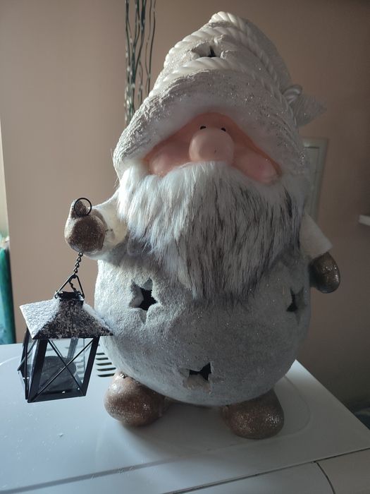 Mikołaj z lampionem firmy Home &You, wysokość 41 cm.NOWY.