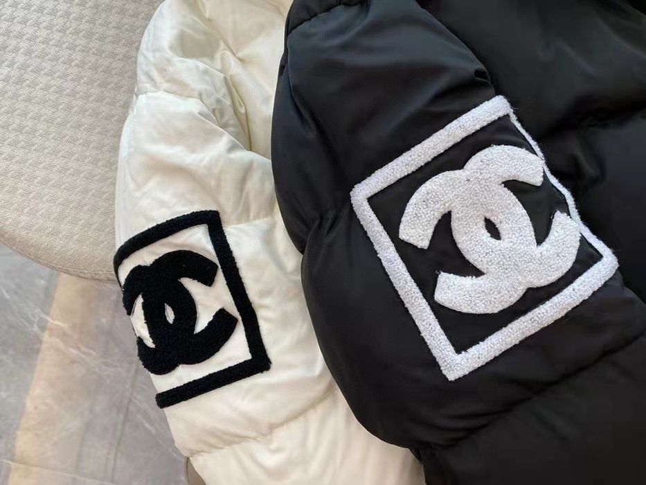 Женская куртка пуховик Chanel Шанель