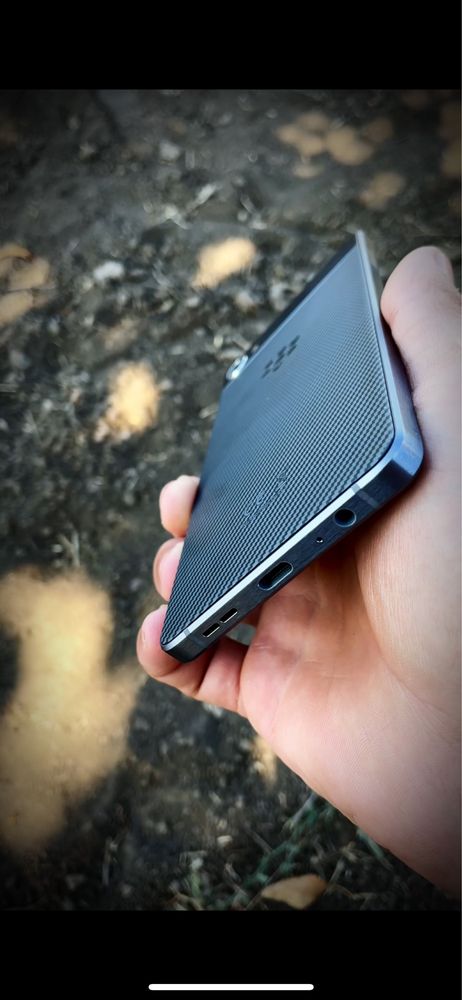 Blackberry Motion Phone