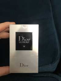 Pudełko po zapachu Dior Homme