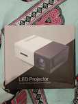 Projetor LED com comando