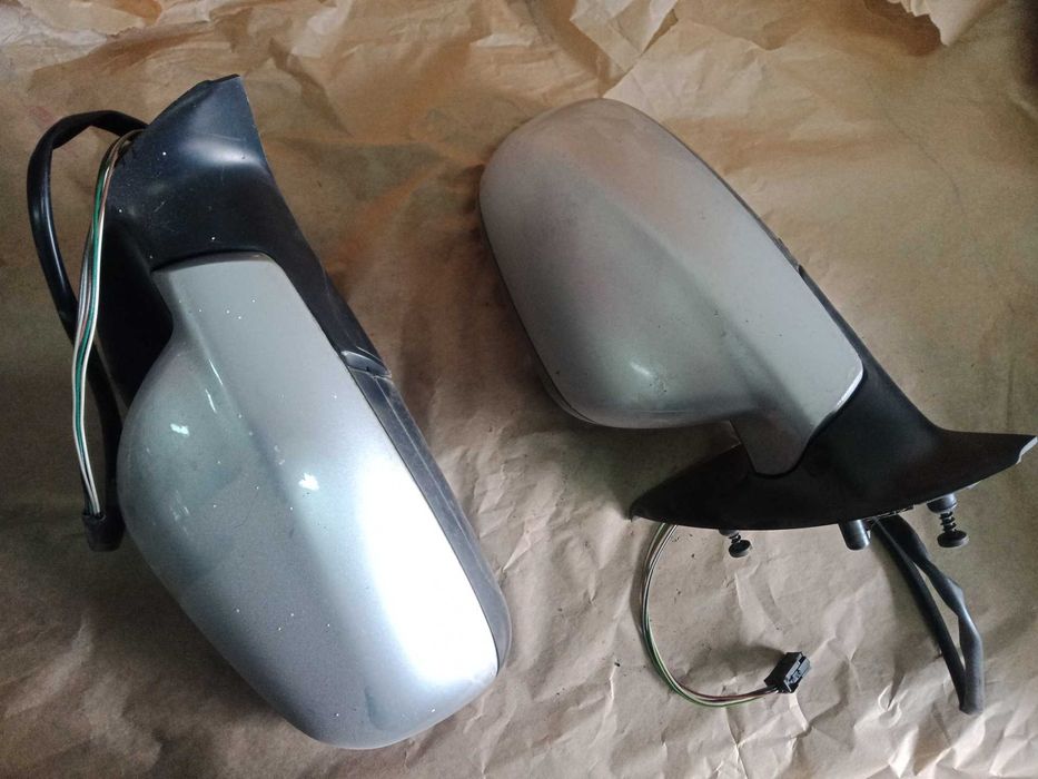 Lusterko zewnętrzne Peugeot 307 Ezrc lewe prawe srebrne