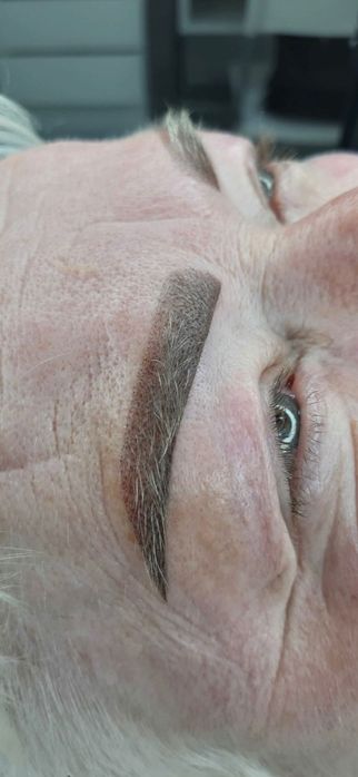 Przedłużanie rzęs, rzęsy UV, makijaż pernamentny brwi, pmu