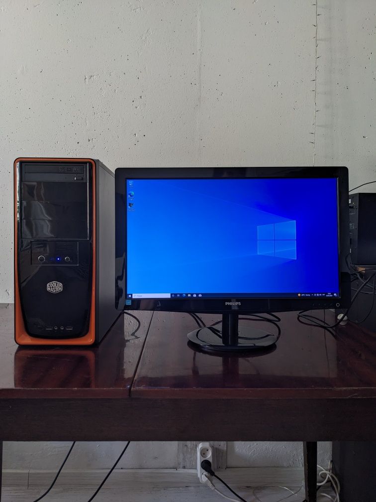 Комп'ютер з монітором 23" ПК i7 2600 DDR3 16Gb SSD 240GB HDD 1.5TB