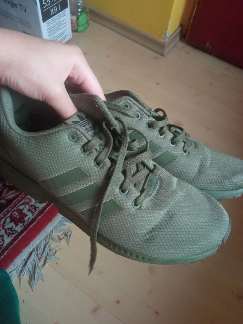 Buty sportowe Adidas męskie 47