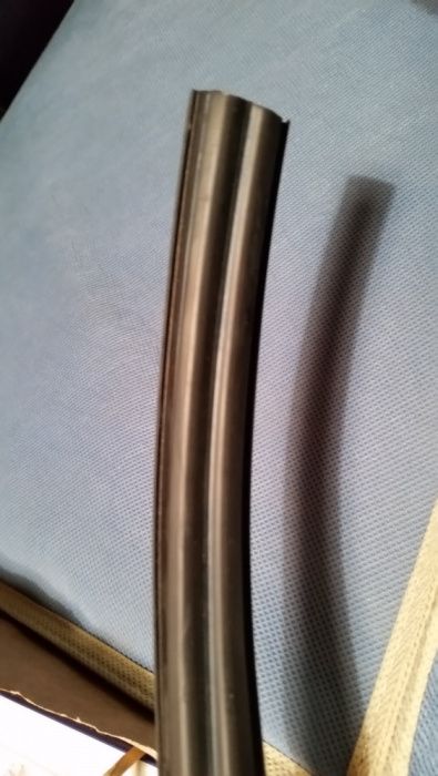 Borracha guia para vidros de carros antigos