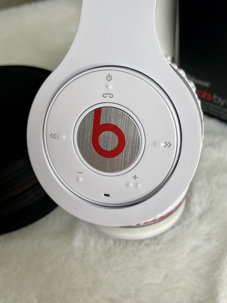 Słuchawki BEATS WIRELESS by dr Dre białe używane