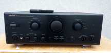 Onkyo Integra A-8850 z pilotem.