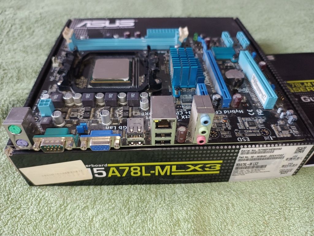 Материнська плата Asus M5A78L-M LX3 з проц-ом AMD Phenom HDX945WFK4DGM